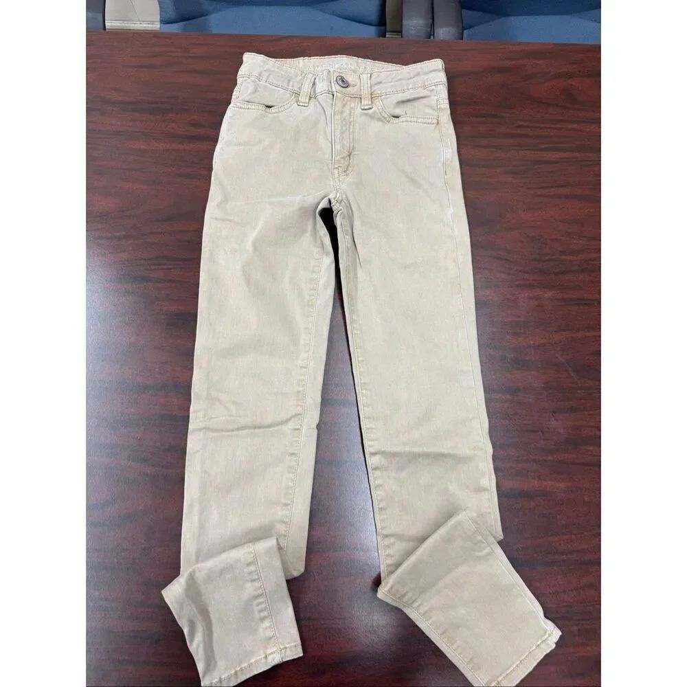 American Eagle Stretch Khaki Hi-Rise Jegging Size 0 Short